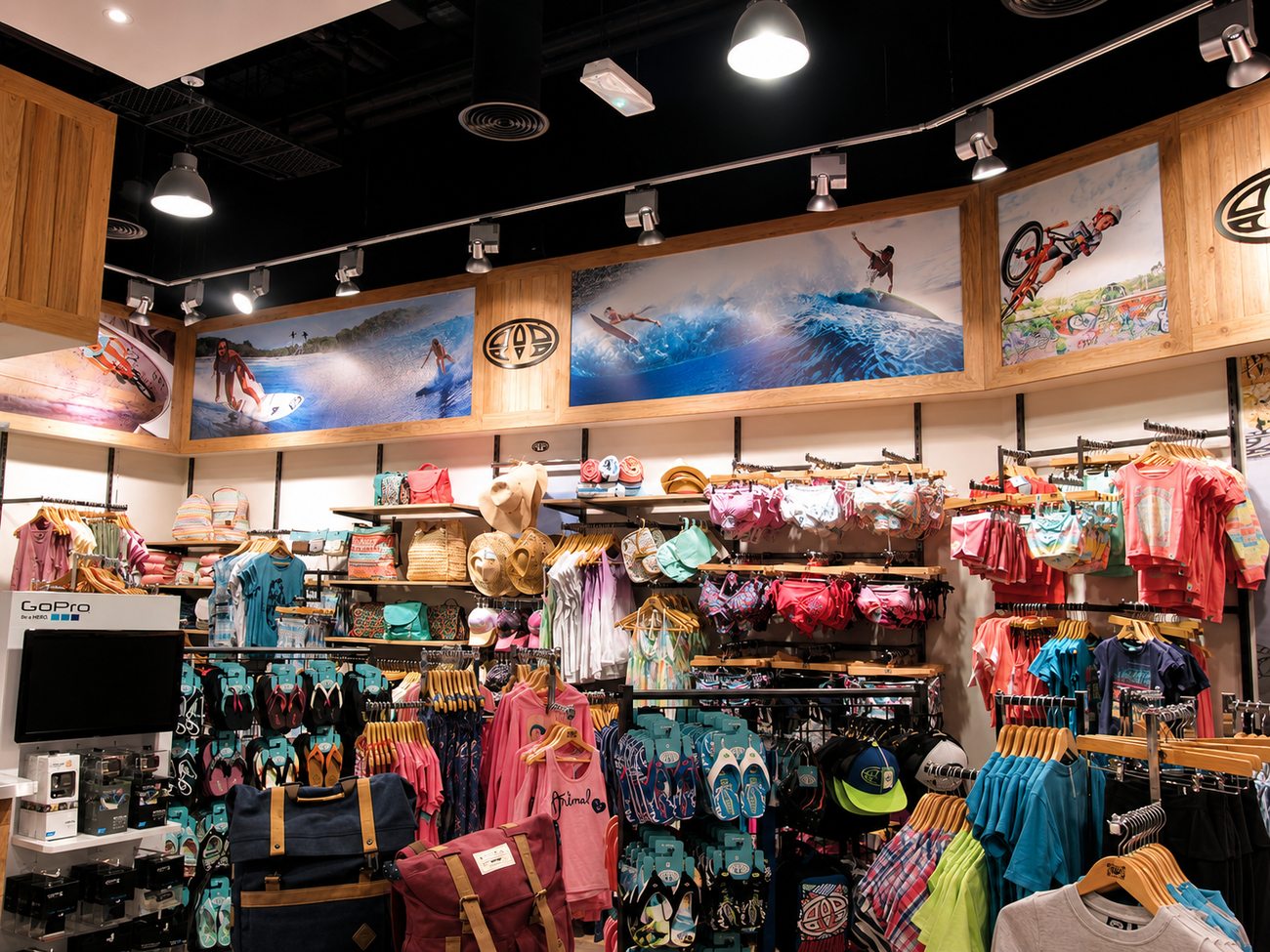 Animal Kids' and Women's Section Display, Al Wahda Mall