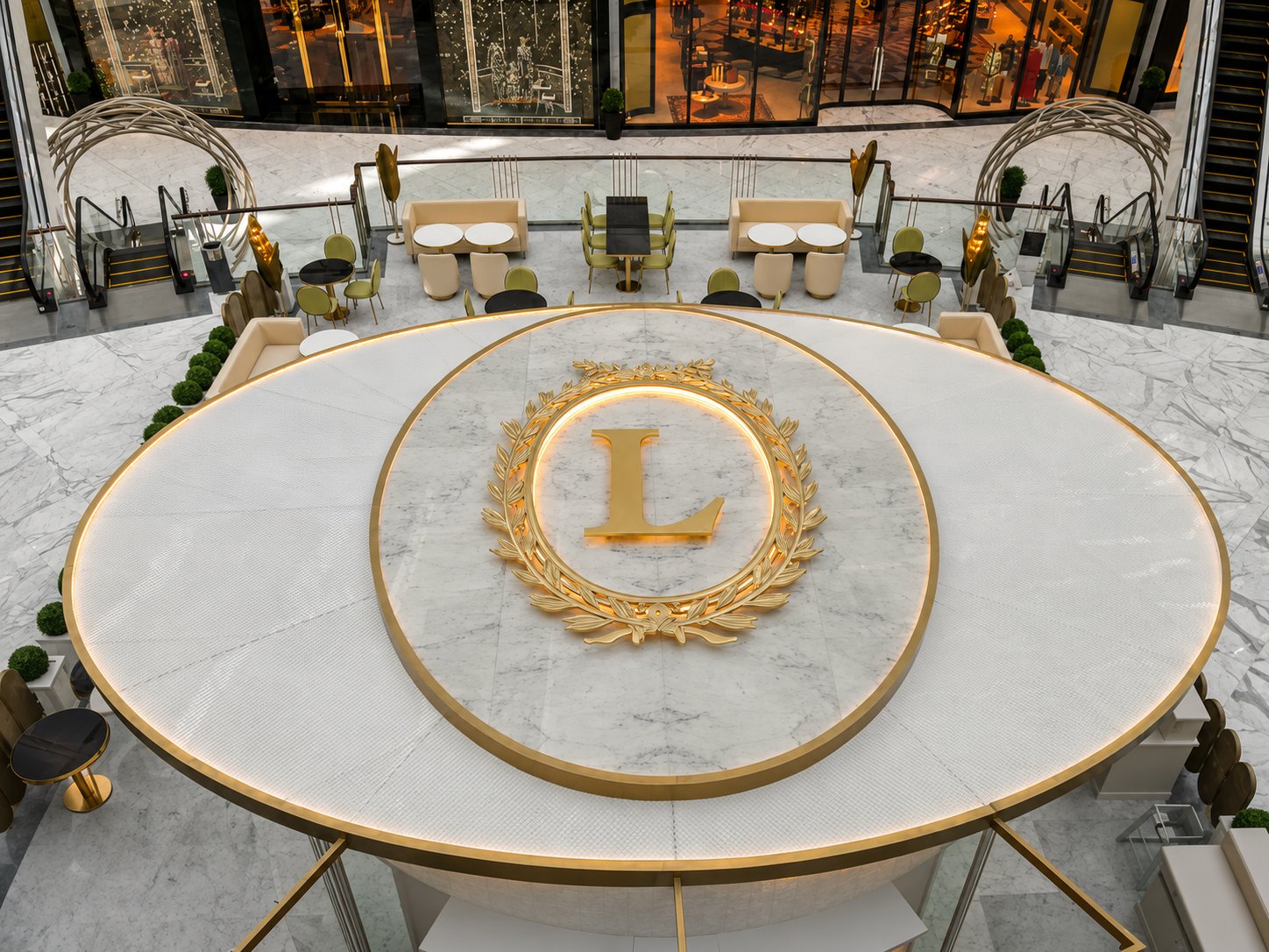 Ladurée Aerial Wreath Medallion, Fashion Avenue Kiosk, The Dubai Mall