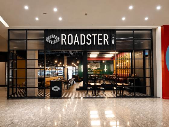 Roadster Diner, Mirdiff City Centre