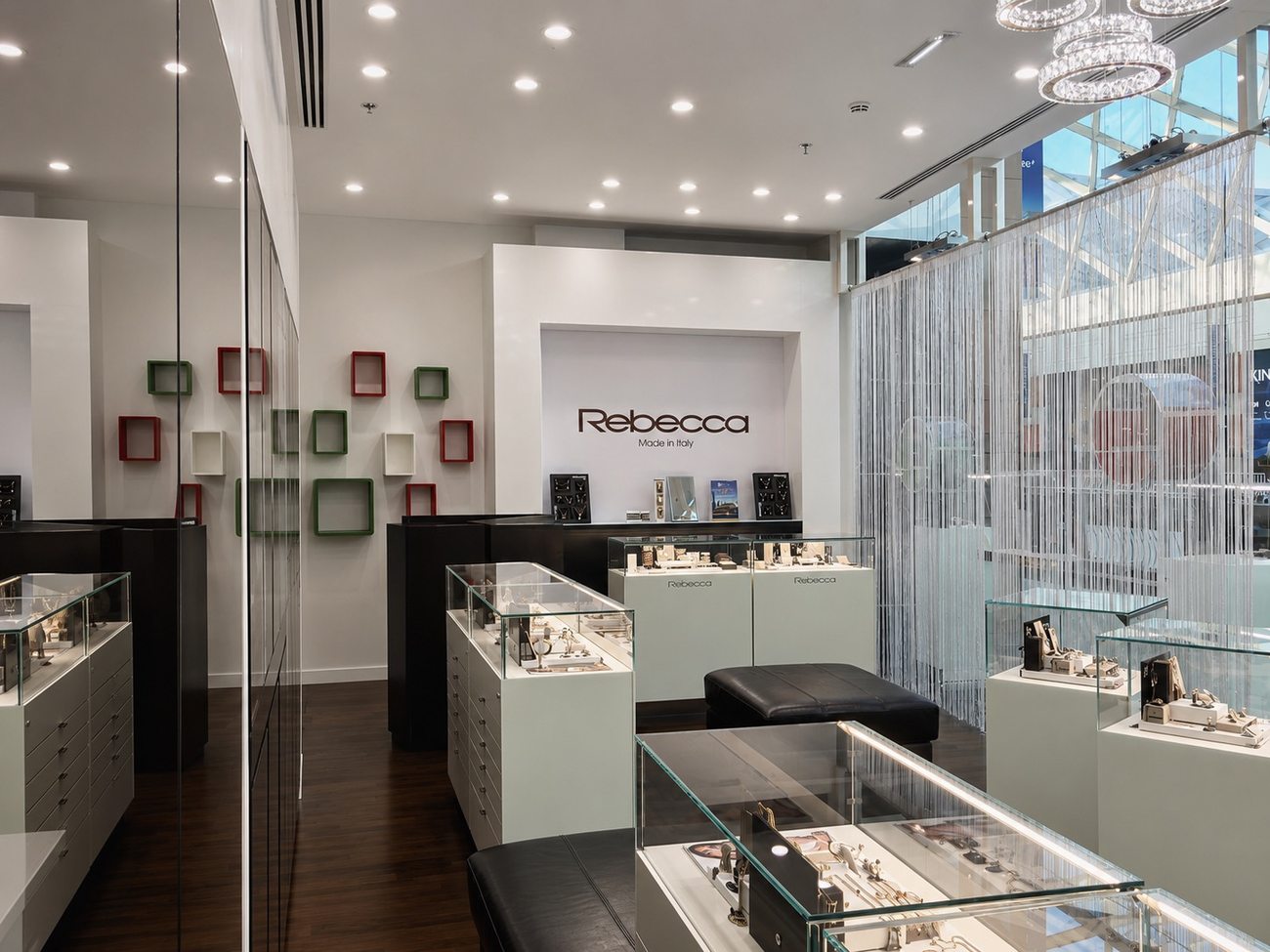 Rebecca Dubai Festival City — Interior Glass Display Cubes