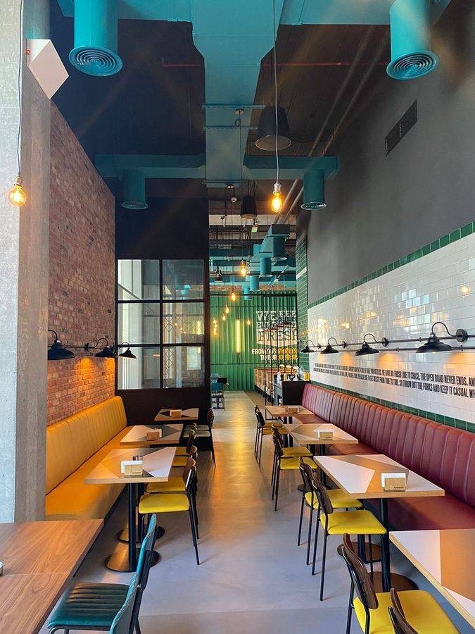 Roadster Diner — Dining Room