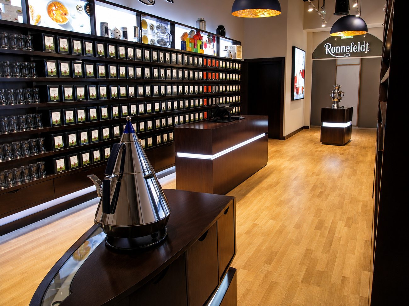 Corridor View toward Teaware Display, Ronnefeldt, Mercato Mall