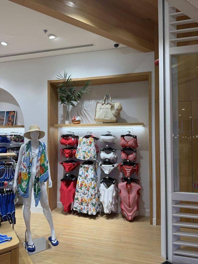 Seafolly Australia, Mall of the Emirates — Swimwear Wall